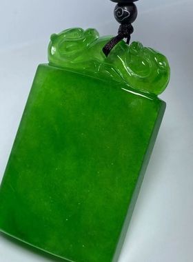 正品天然高冰翡翠龙头牌