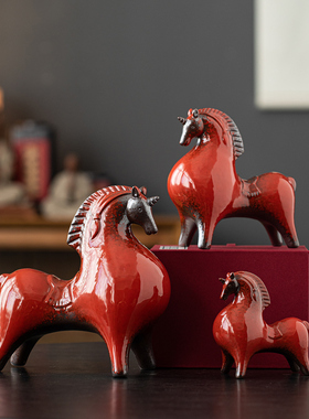 陶瓷唐马摆件红色生肖马吉祥物
