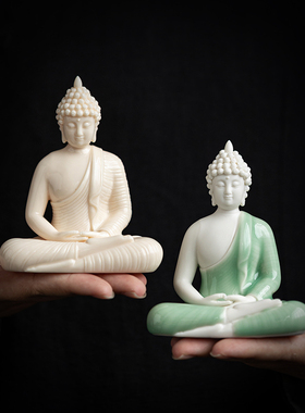 陶瓷释迦摩尼佛像摆件