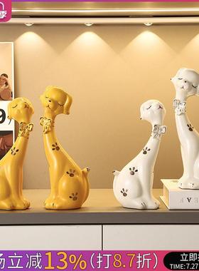 现代简约家居饰品摆饰客厅桌面酒柜软装饰品欧式创意玄关结婚礼物