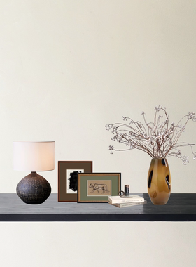 侘寂风玄关装饰摆件桌面软装搭配