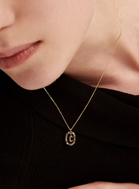 2025年会吊坠PD字母项链