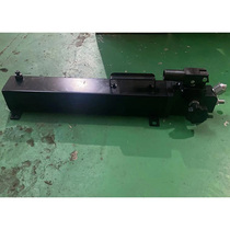 Manual hydraulic pump customized section 250 MPa pressure portable small hydraulic oil pump ultra high pressure test pump