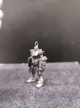 男黄铜铠甲战士星际士兵