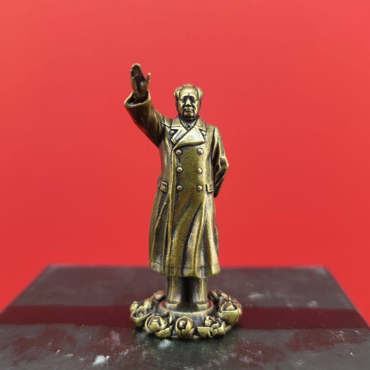 黄铜东方红太阳教员毛主席桌面摆件伟人金属雕像毛泽东办公室家居,淘宝优惠券,粉丝福利购,淘宝优惠卷