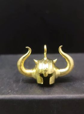 男女情侣黄铜魔兽头盔吊坠