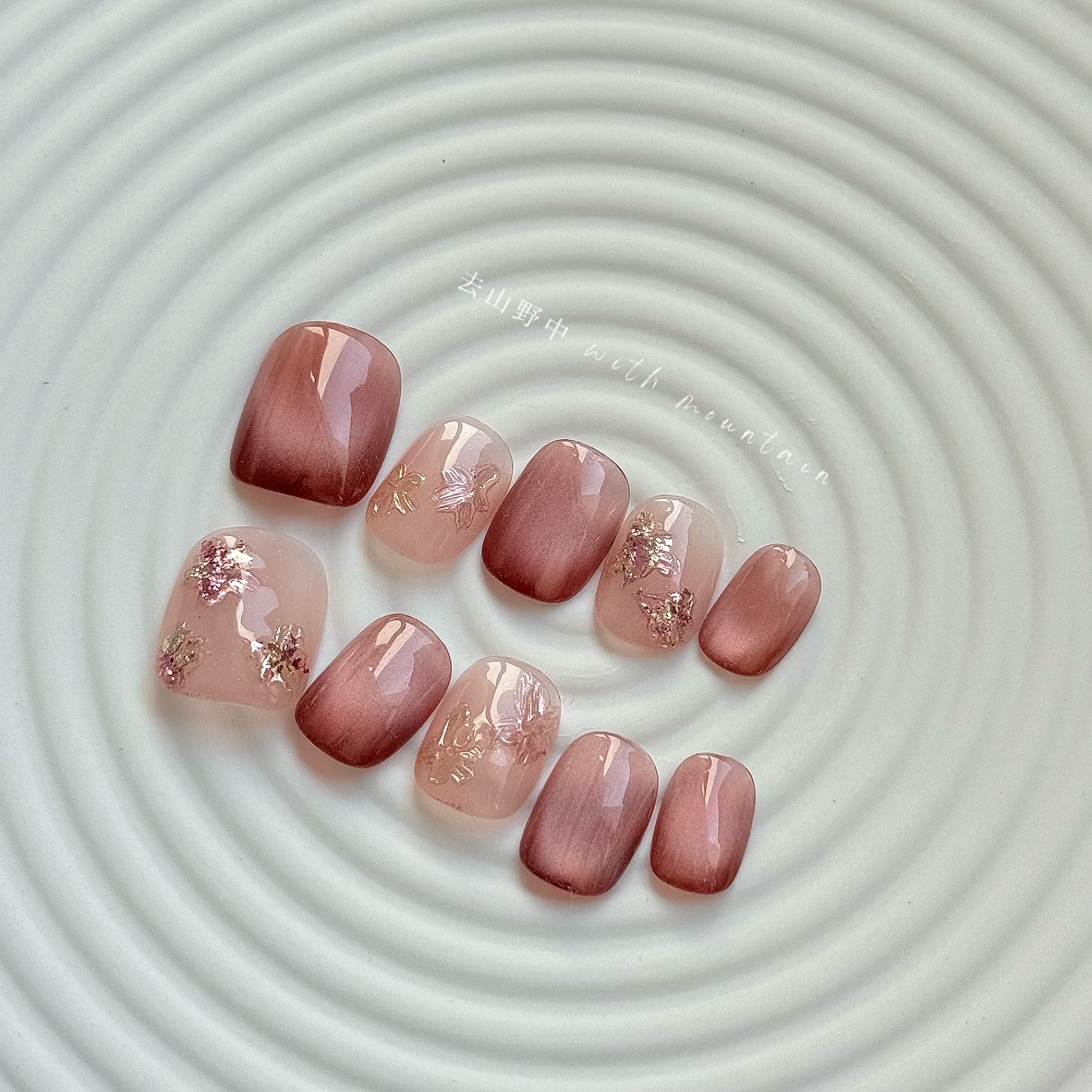 去山野中NAIL手工甲片小红书小众ins精灵之眼浮雕花朵猫眼穿戴甲,淘宝优惠券,粉丝福利购,淘宝优惠卷