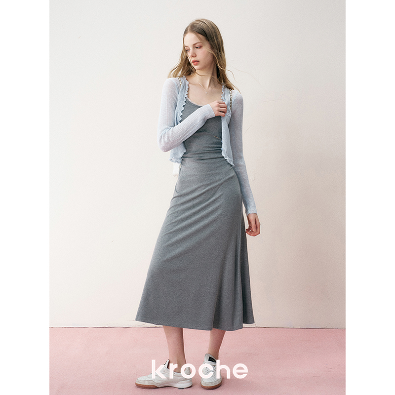 Kroche 24ss clean fit 侧身抽褶设计 简约吊带连衣裙 - 图2