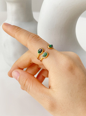 款式新颖戒指品牌见详情