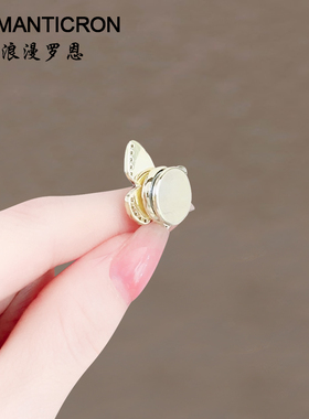 日韩人造水晶女款精致胸针