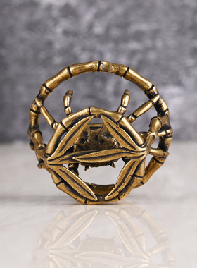 纯黄铜竹叶螃蟹摆件复古茶宠盖置