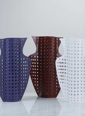 意式极简金属镂异形花器摆件