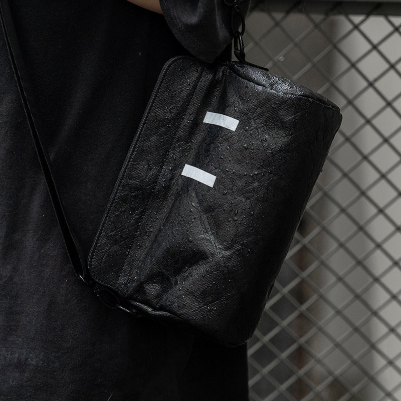  一个人的星球女士包袋