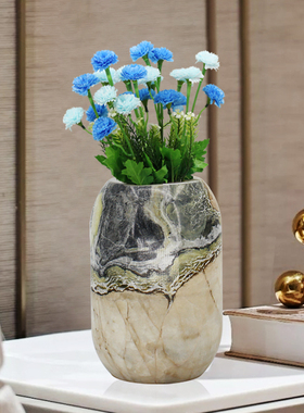 大理石客厅茶几桌上花束房间摆件