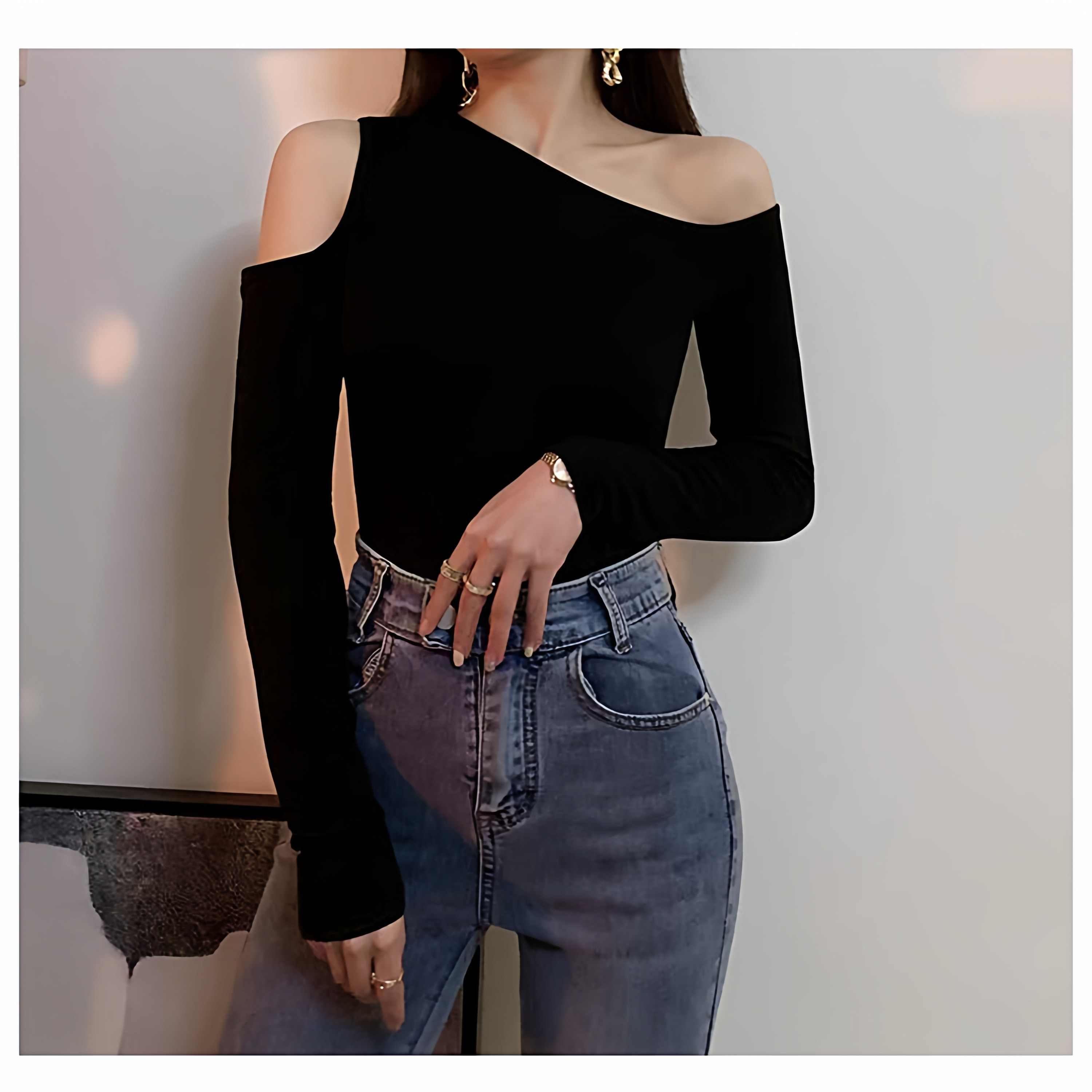 黑色修身斜肩长袖T恤女露肩上衣设计感小众不规则百搭新款打底衫,淘宝优惠券,粉丝福利购,淘宝优惠卷