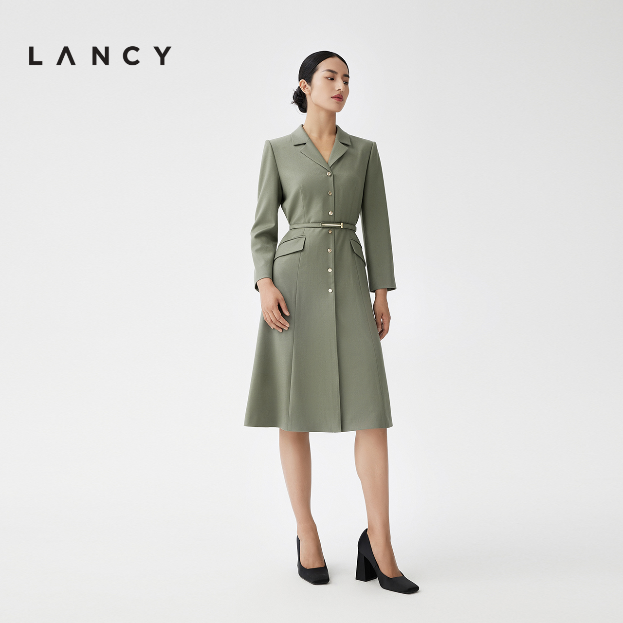 LANCY/朗姿2023秋冬新款翻领羊毛羊绒西装连衣裙子女收腰气质通勤