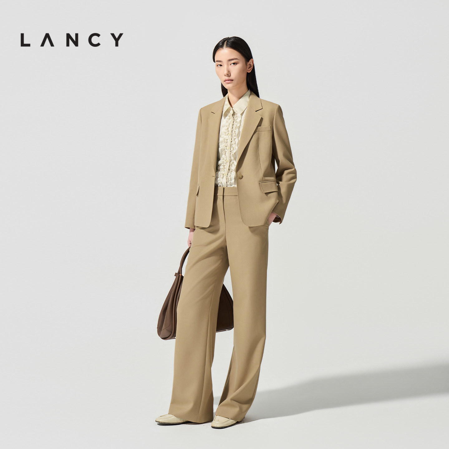 LANCY/朗姿2026春新款羊毛复古简约平驳领西装外套直筒西裤套装女,淘宝优惠券,粉丝福利购,淘宝优惠卷