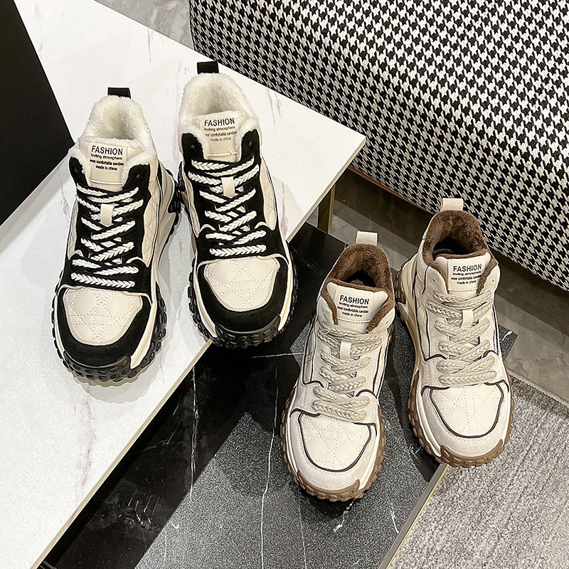 2022年冬季新款高帮旅游鞋大雪地靴 珂简妮时尚雪地靴