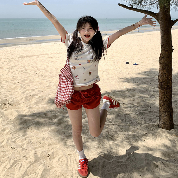 GTGA 2025夏季新款美式辣妹纯色百褶短裤女夏季直筒休闲显瘦热裤,淘宝优惠券,粉丝福利购,淘宝优惠卷