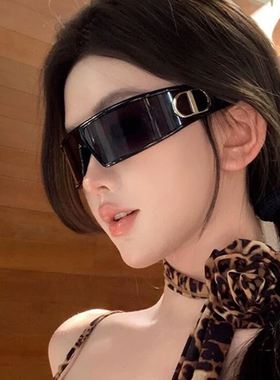 发箍墨镜女款2025新款高级感网红头箍发卡二合一防紫外线太阳眼镜