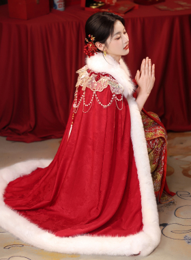大氅披风女冬天结婚新娘秀禾服斗篷红色外套加绒中国风披肩冬季