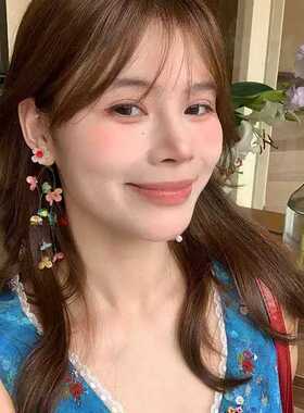 多巴胺彩色花朵流苏耳钉女海边度假独特漂亮耳环2026超火耳夹耳饰