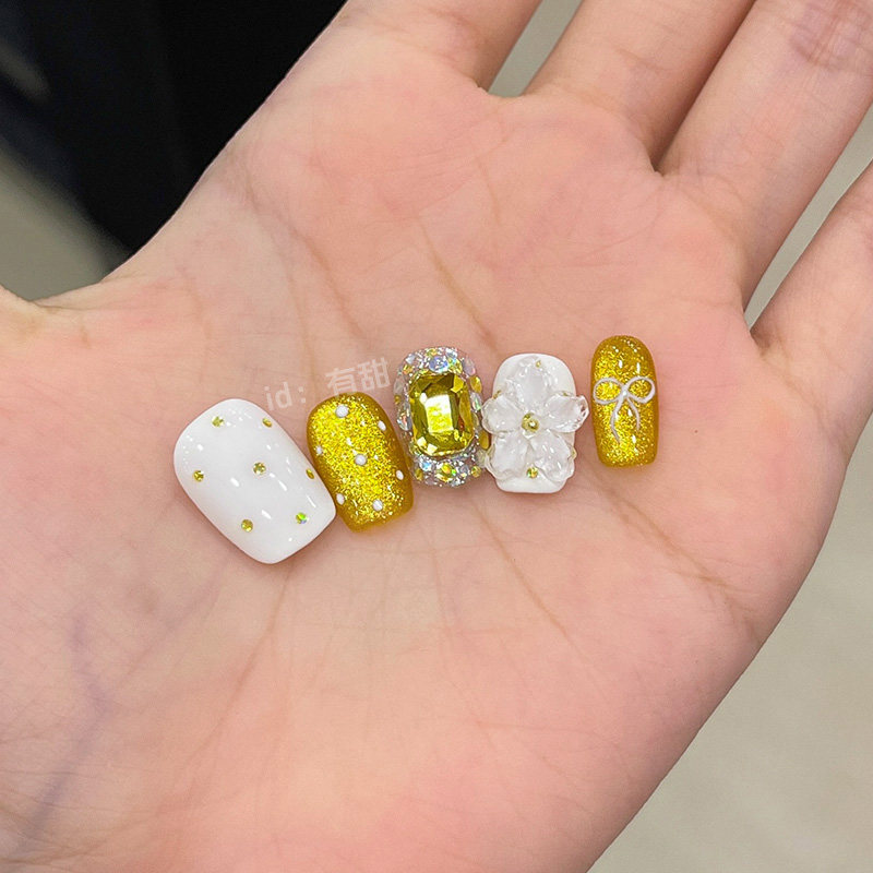 金色猫眼穿戴甲短款手工雕花穿戴美甲2025新款高质量爆款指甲贴片,淘宝优惠券,粉丝福利购,淘宝优惠卷