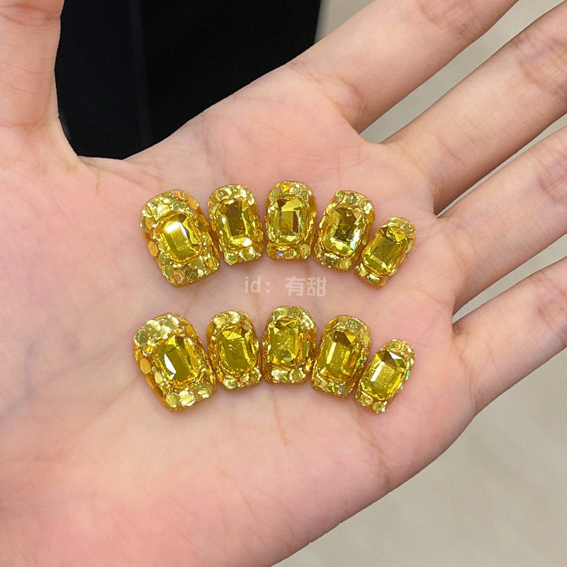 高质量穿戴甲中长款春夏爆款穿戴款美甲纯手工轻奢高级感指甲贴片,淘宝优惠券,粉丝福利购,淘宝优惠卷