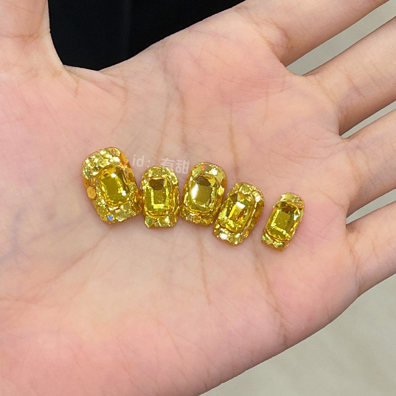 高质量穿戴甲中长款春夏爆款穿戴款美甲纯手工轻奢高级感指甲贴片,淘宝优惠券,粉丝福利购,淘宝优惠卷