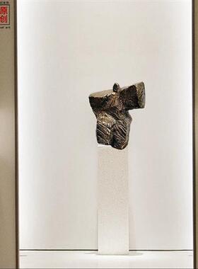 抽象太极人物雕塑摆件家居饰品书房办公室桌面复古陈设树脂工艺品