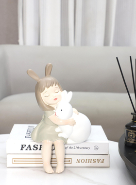 抽象卡通人物甜心兔子艺术摆件