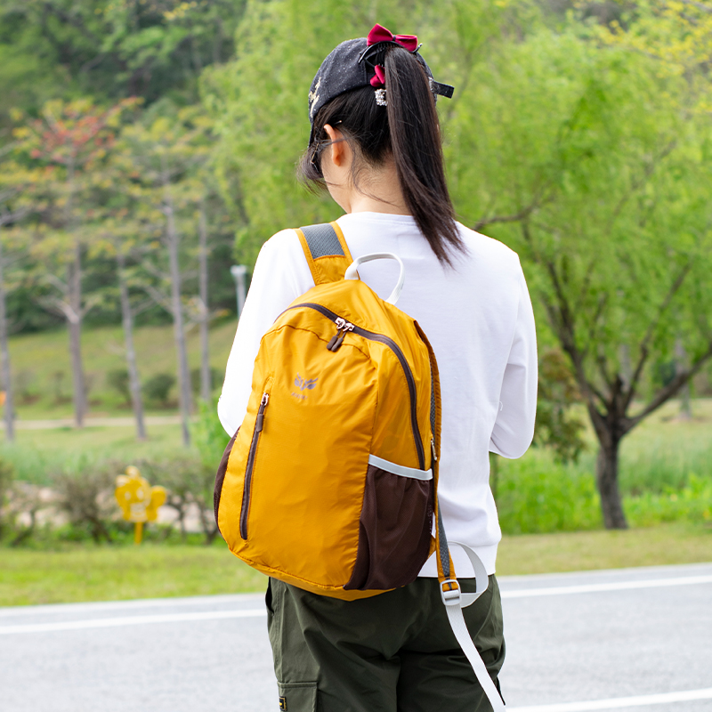 户外超轻薄背包女双肩旅行2023新款轻便折叠皮肤包登山旅游双肩包-图3