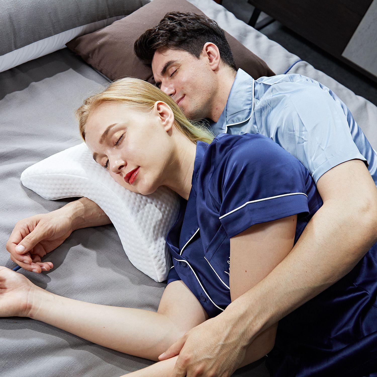情侣枕头可伸手媳妇夫妻枕一体手臂枕双人枕头男友手臂抱枕情侣款 - 图2