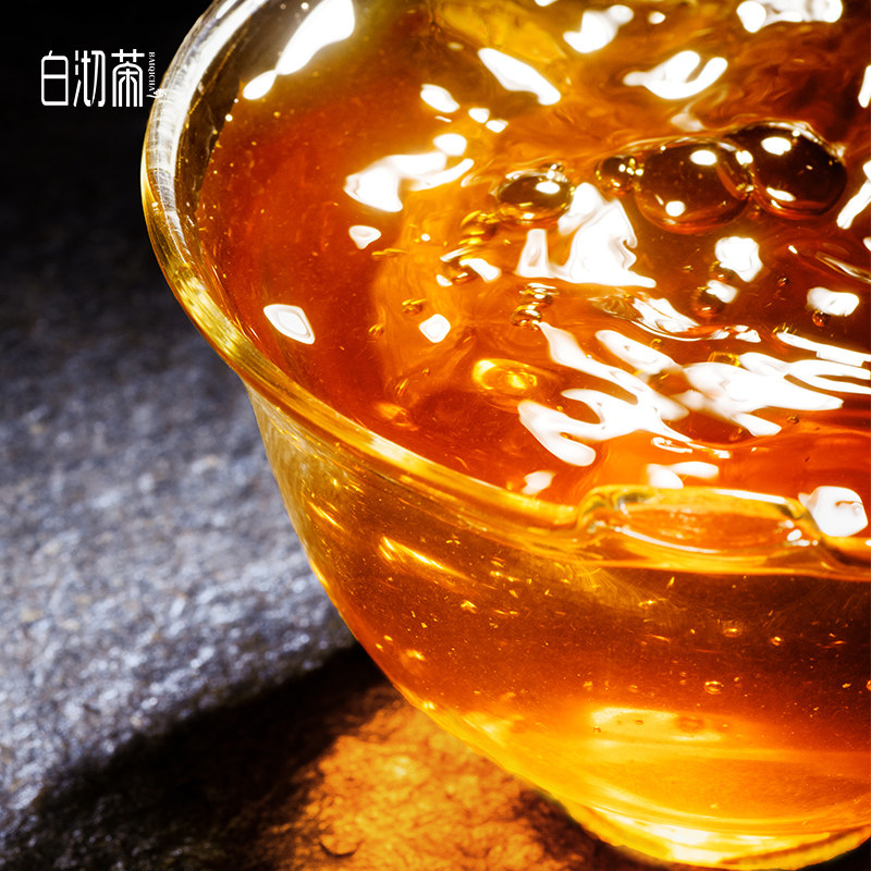 滇红茶大金针新茶金芽金丝蜜香特级古树头春云南凤庆春茶500g