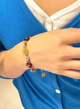 BeadedFlowerBracelet手链
