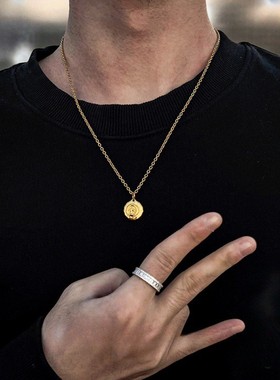 日系复古飞鸟钢饼项链男潮小众