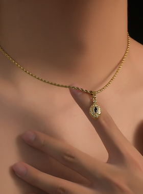 金色美式项链男吊坠锁骨链高级感