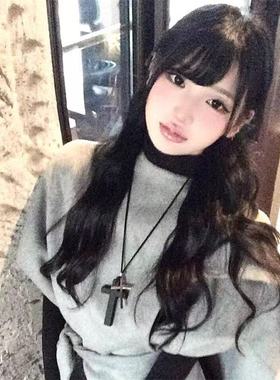 暗黑系木质十字架吊坠项链