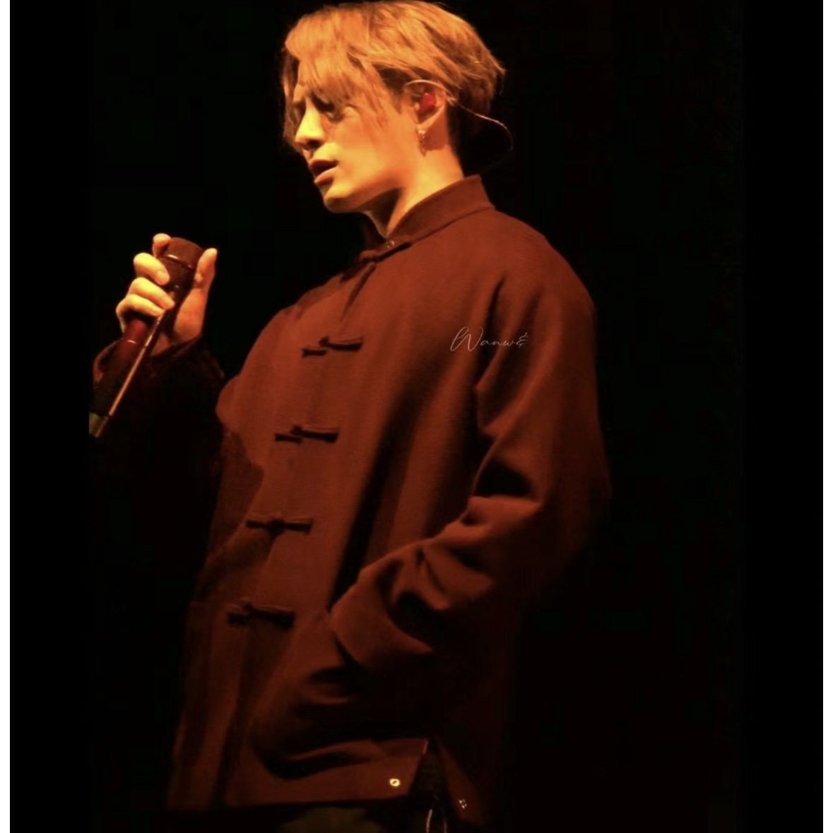 高品质TEAMWANG王嘉尔同款唐装限定羊绒外套中式立领中国风返潮,淘宝优惠券,粉丝福利购,淘宝优惠卷