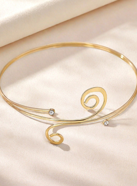 欧美跨境货源时尚个性夸张不规则音符花纹镂空臂环女百搭上臂手镯