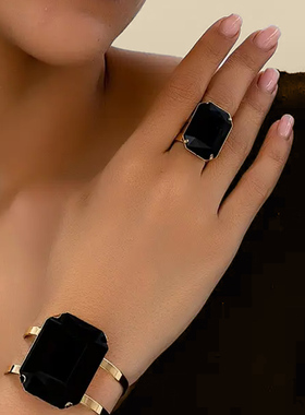 欧美跨境货源夸张红宝石祖母绿手镯戒指套装女小众设计感首饰套装