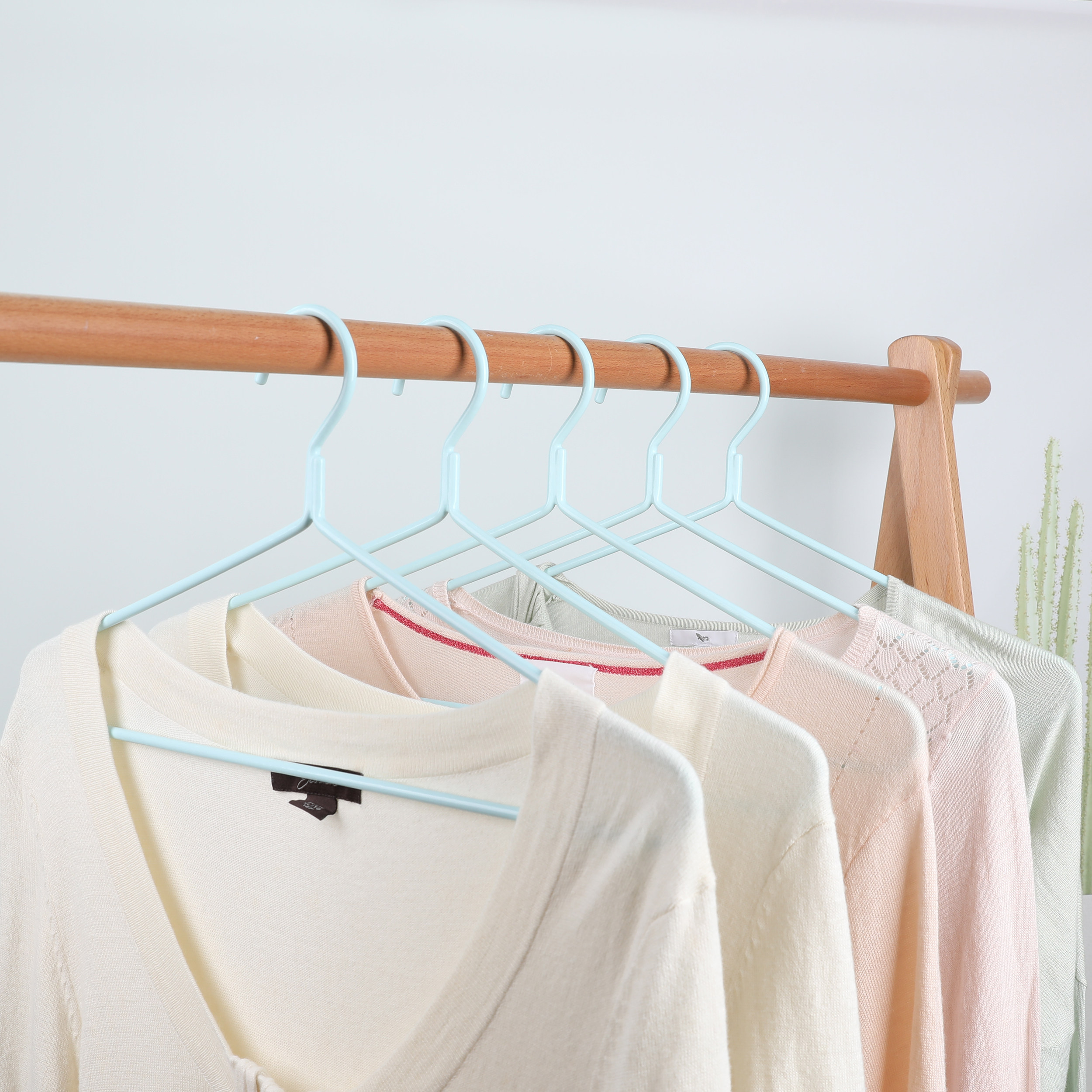 象太郎304不锈钢加粗不鼓包钢芯衣服架子家用晾衣挂晒防风衣架,淘宝优惠券,粉丝福利购,淘宝优惠卷