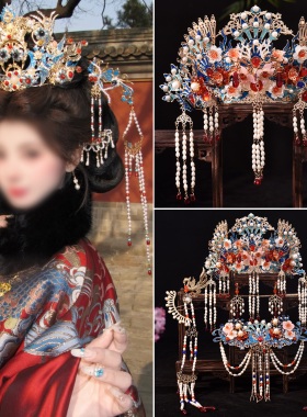 新娘婚嫁京城明制秀禾服冠贵女
