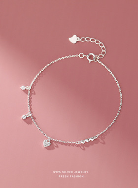 UVK女S925银爱心手链时尚新品