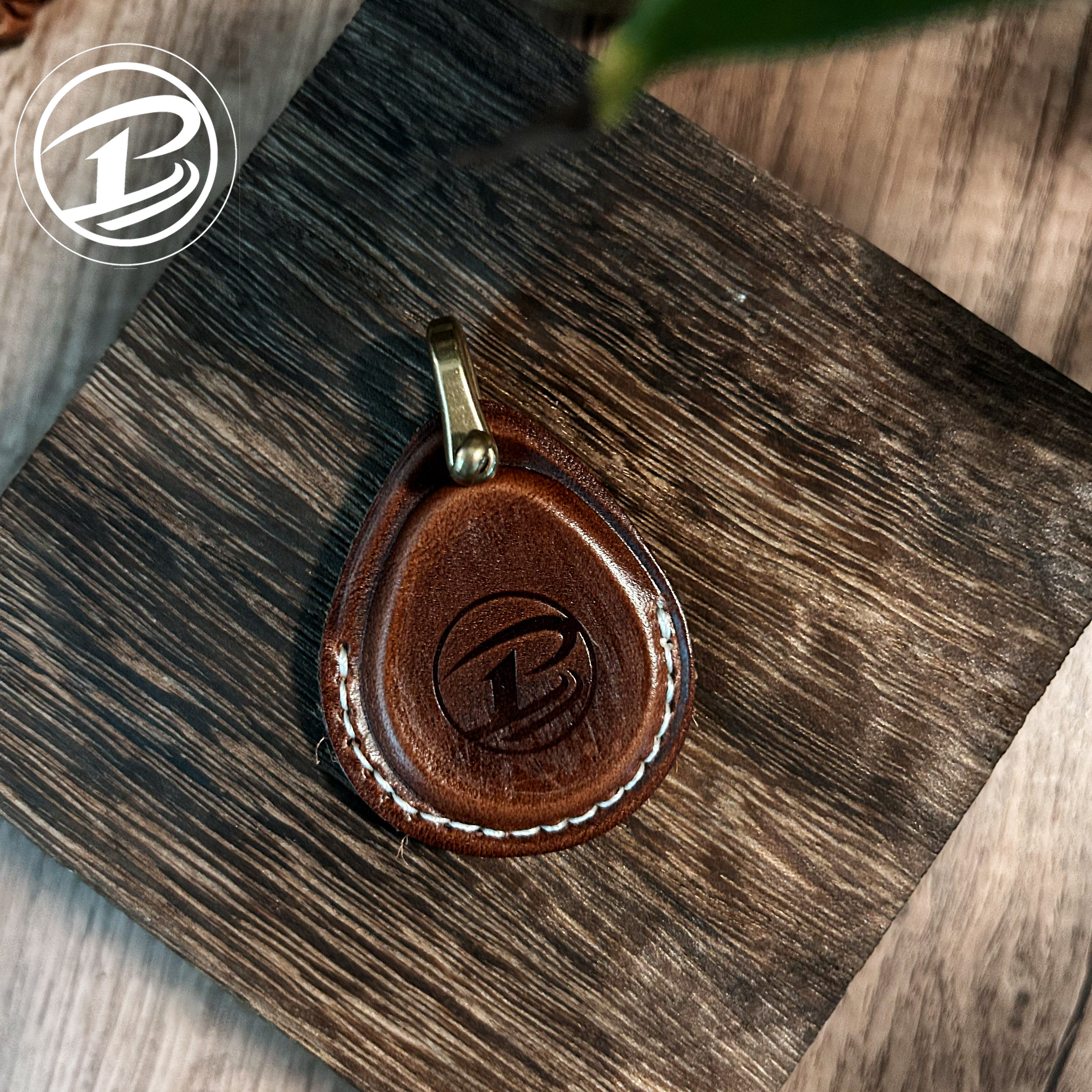 BehfxySiyun hand-stitched cowhide key bag induction keychain small pendant genuine leather mini access card holder