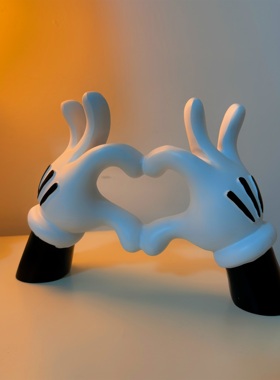 【比个心】比心可爱高级感摆件手办潮玩客厅玄关软装情侣送礼物