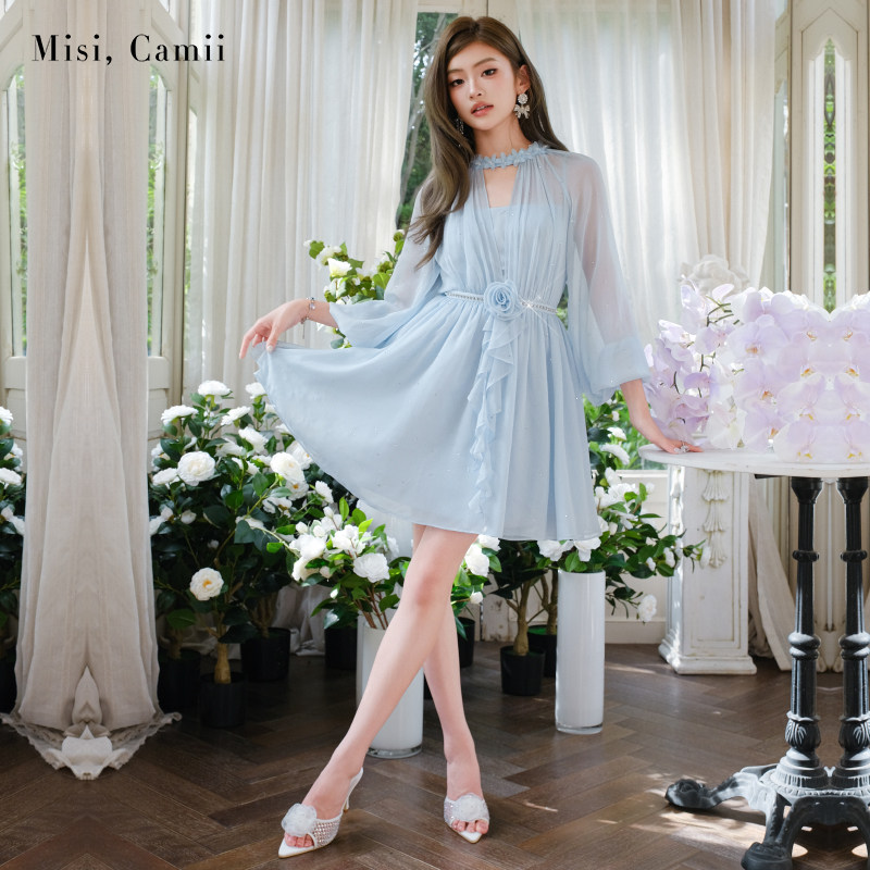 Misi.Camii2025夏季新款女装钻饰玫瑰灯笼袖连衣裙高级感时尚显瘦
