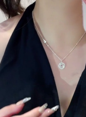 温柔气质镂空铜钱币碎冰冰项链女