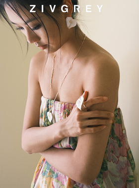 zivgrey马蹄莲白色珐琅项链