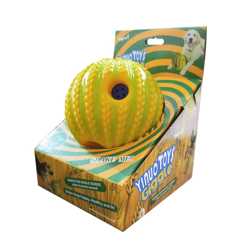 Собачья вокализованный игрушечный мяч.